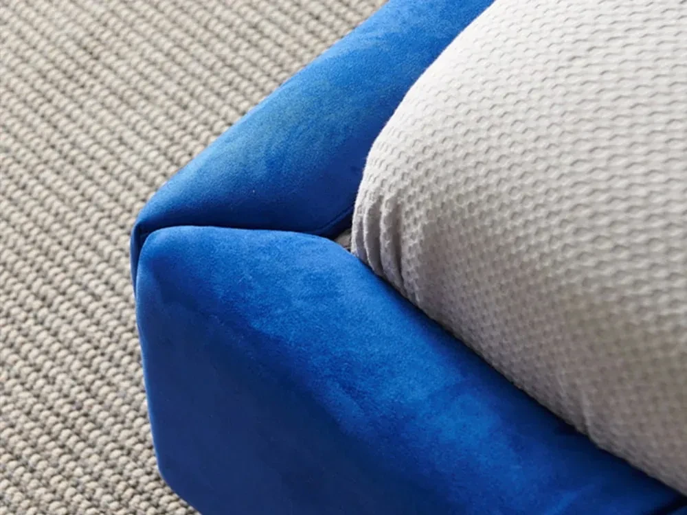 Кровать Testiera Box 13 Кровать Testiera Box 13