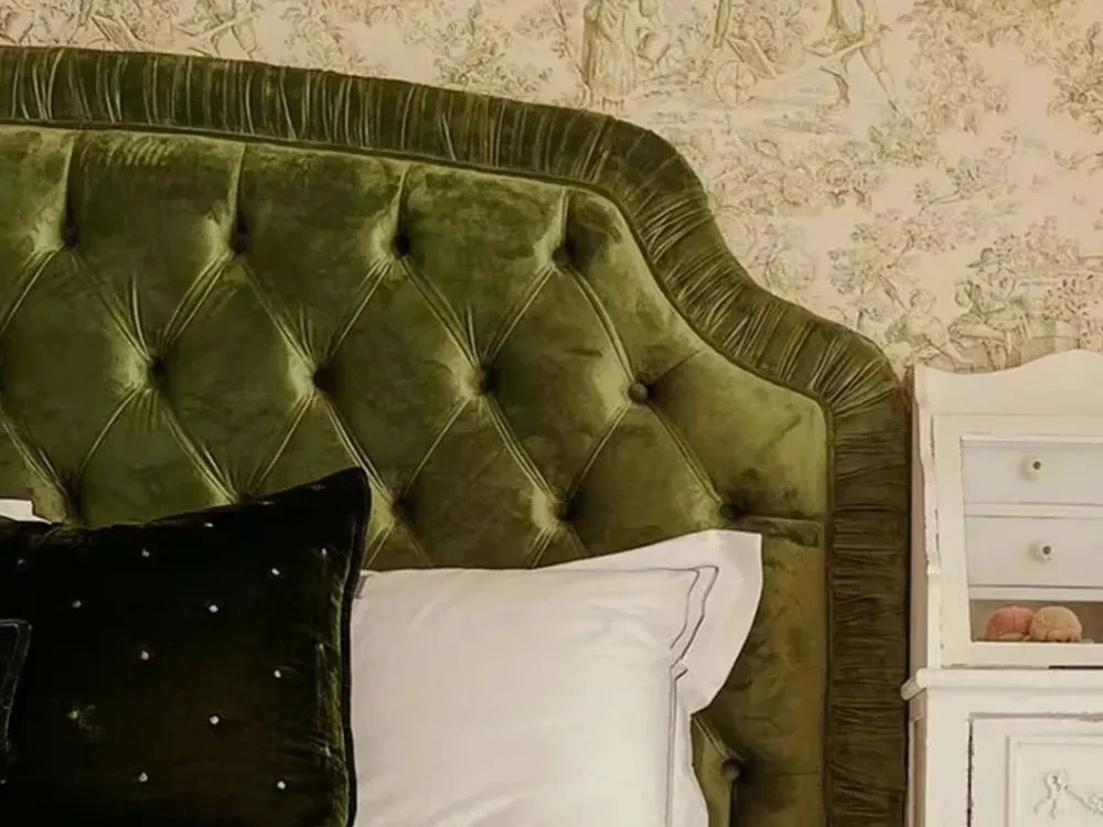 Кровать Testiera Capit 17 Кровать Testiera Capit 17